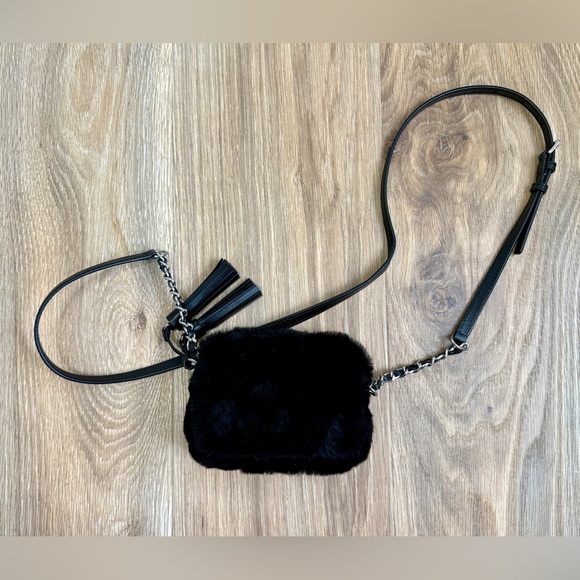 MICHAEL Michael Kors Fur Jet Set Travel Small Chain Crossbody NWOT - Picture 5 of 5